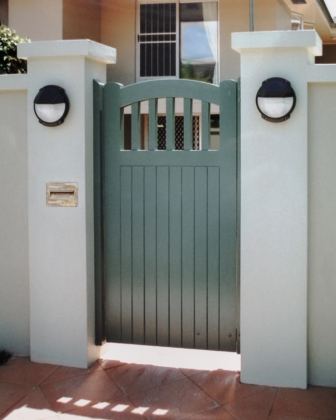 Allkind Timber Gate